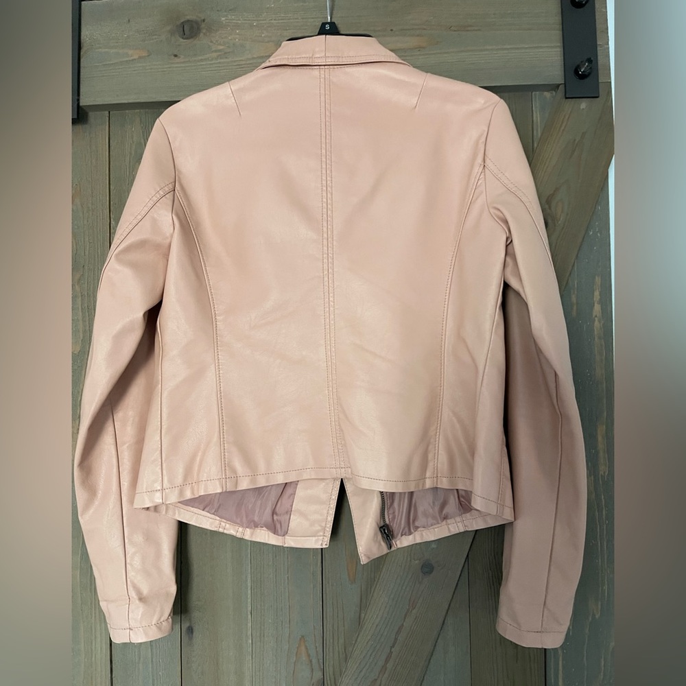 Beige-pink faux leather jacket - Picture 2 of 5